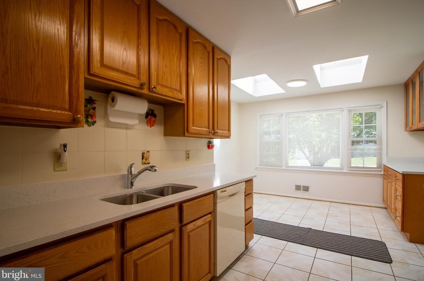 1820 Middlevale Ter, Silver Spring MD 20906-3350 exterior