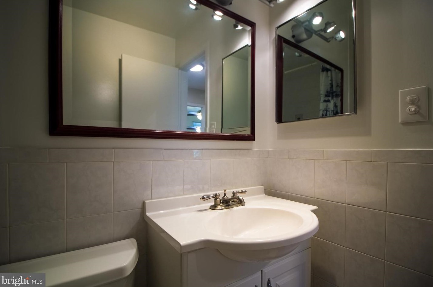 1820 Middlevale Ter, Silver Spring MD 20906-3350 exterior