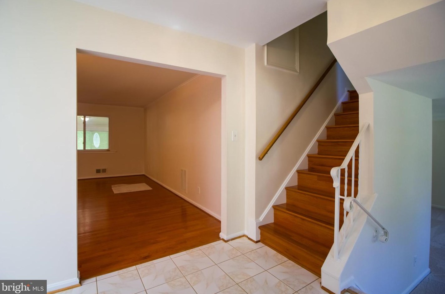 1820 Middlevale Ter, Silver Spring MD 20906-3350 exterior