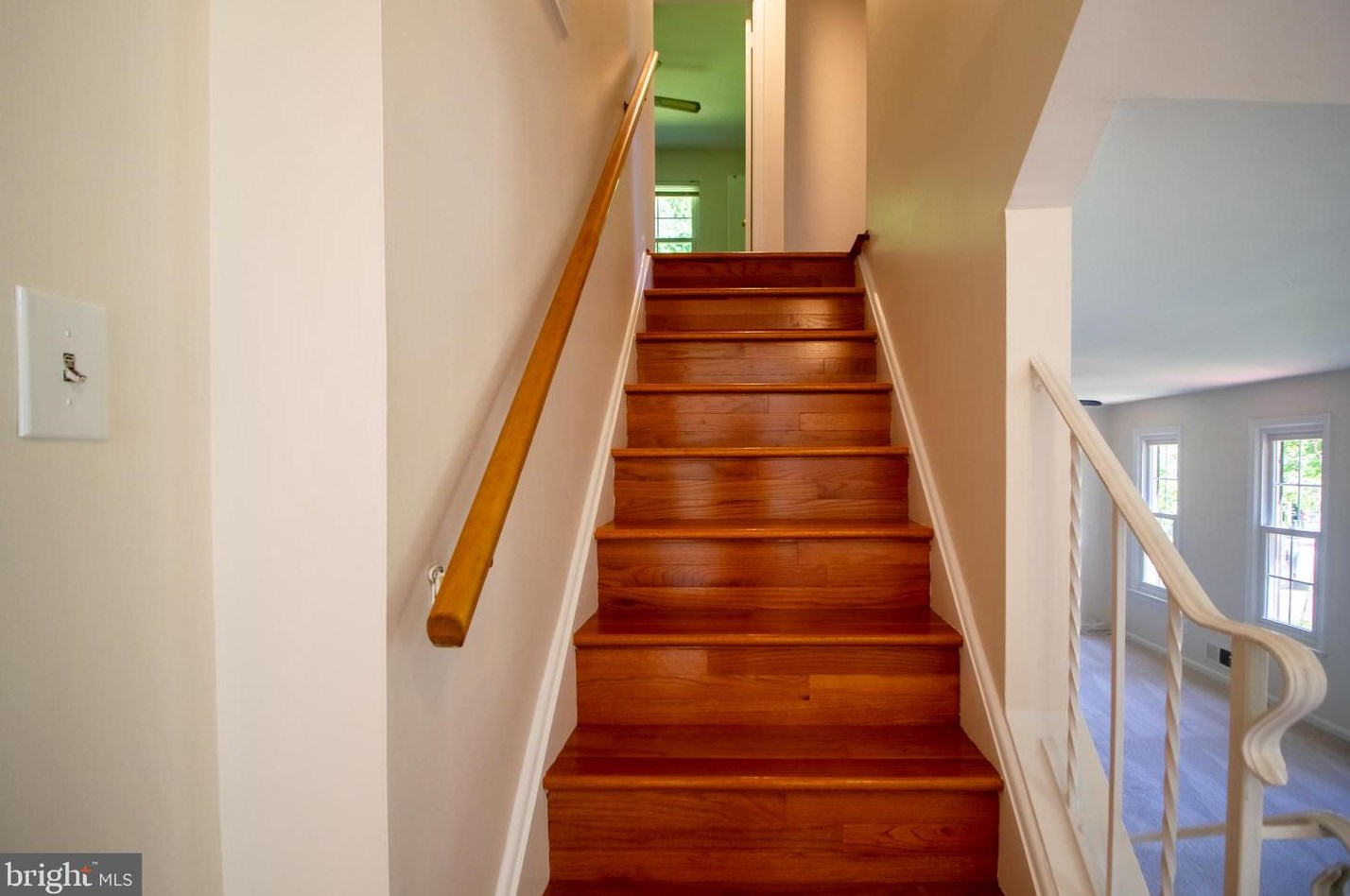 1820 Middlevale Ter, Silver Spring MD 20906-3350 exterior