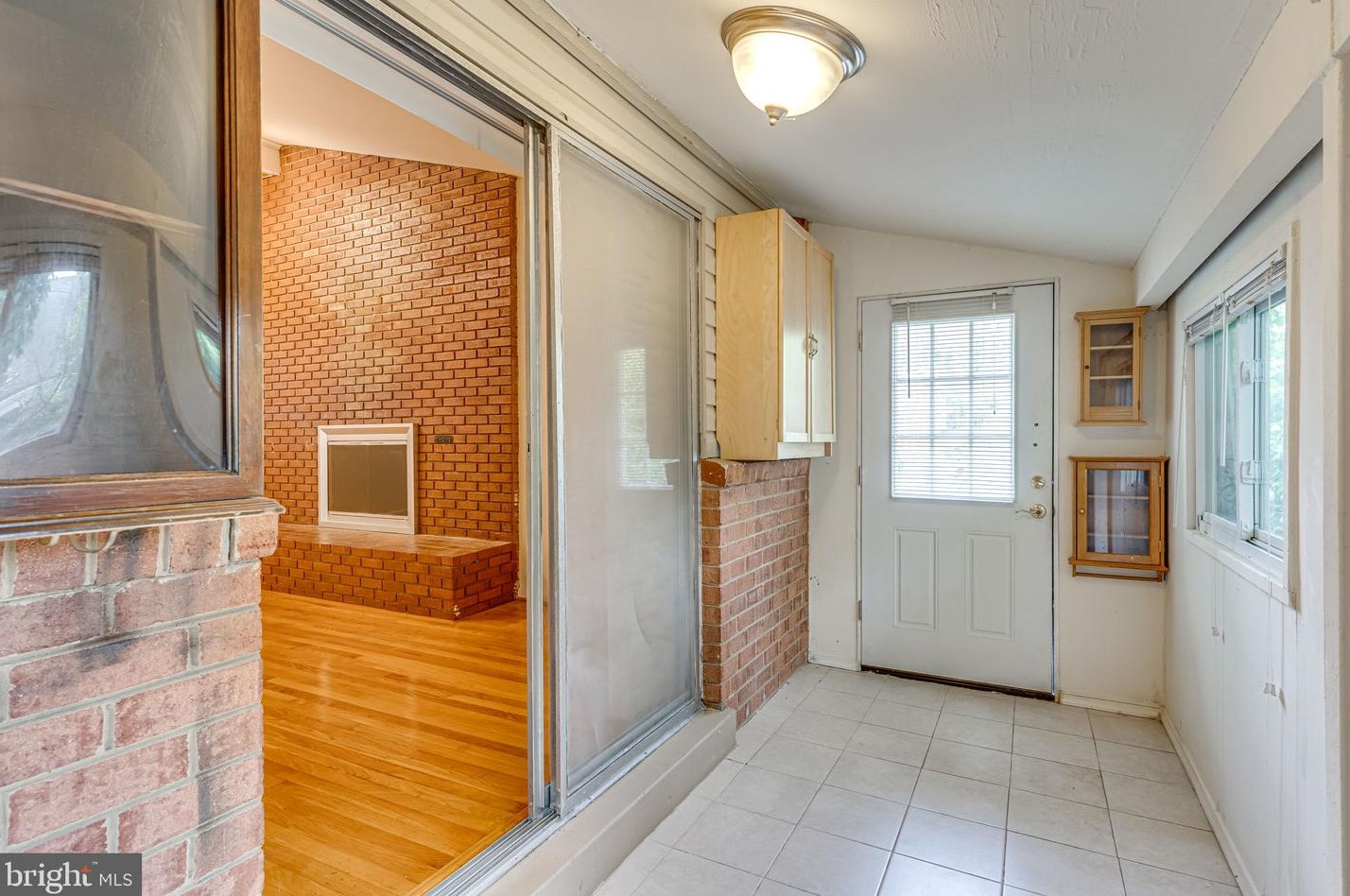 11216 Bybee St, Silver Spring MD 20902-3205 exterior