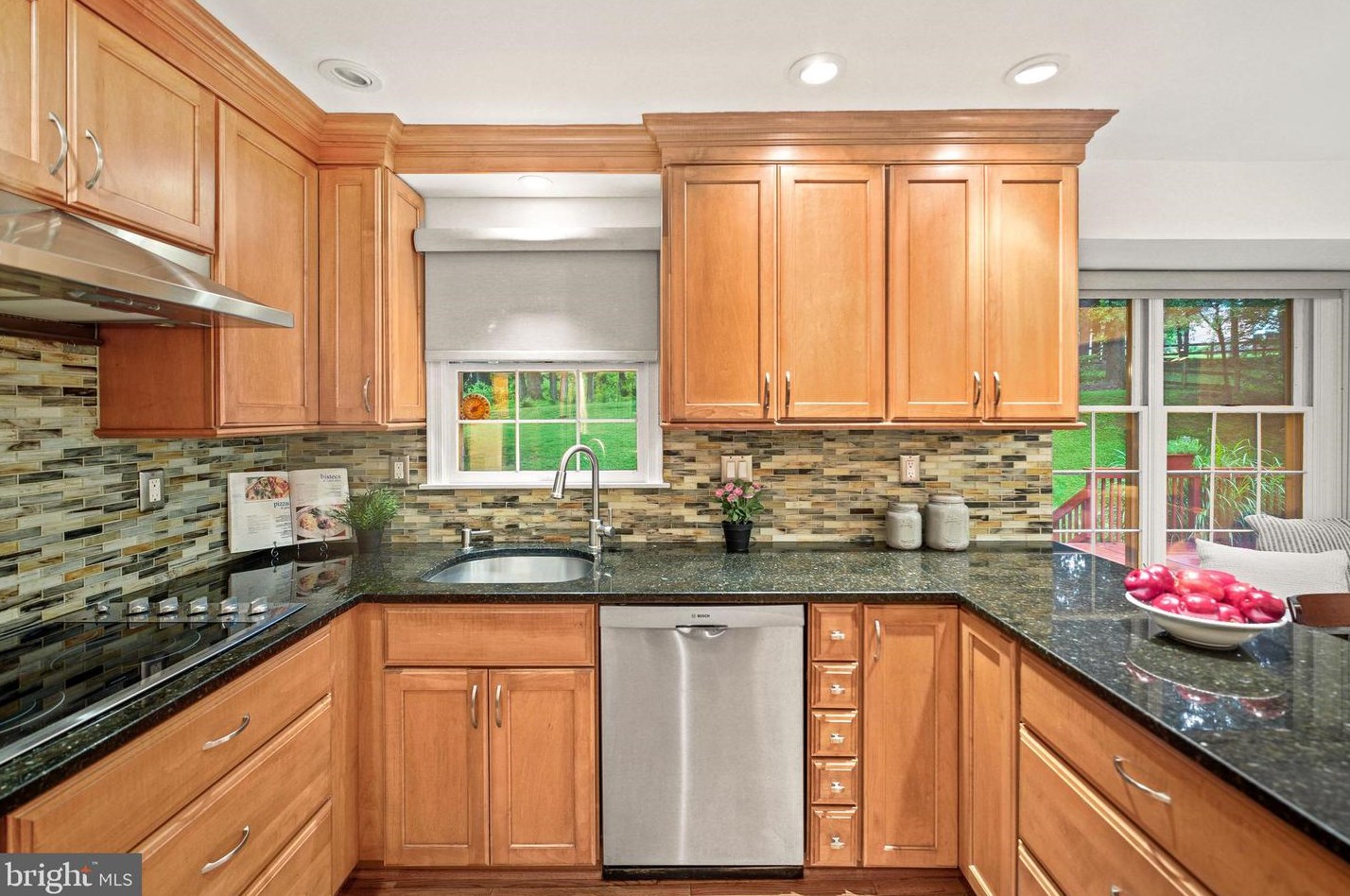 14547 Jaystone Dr, Silver Spring MD 20905-7410 exterior