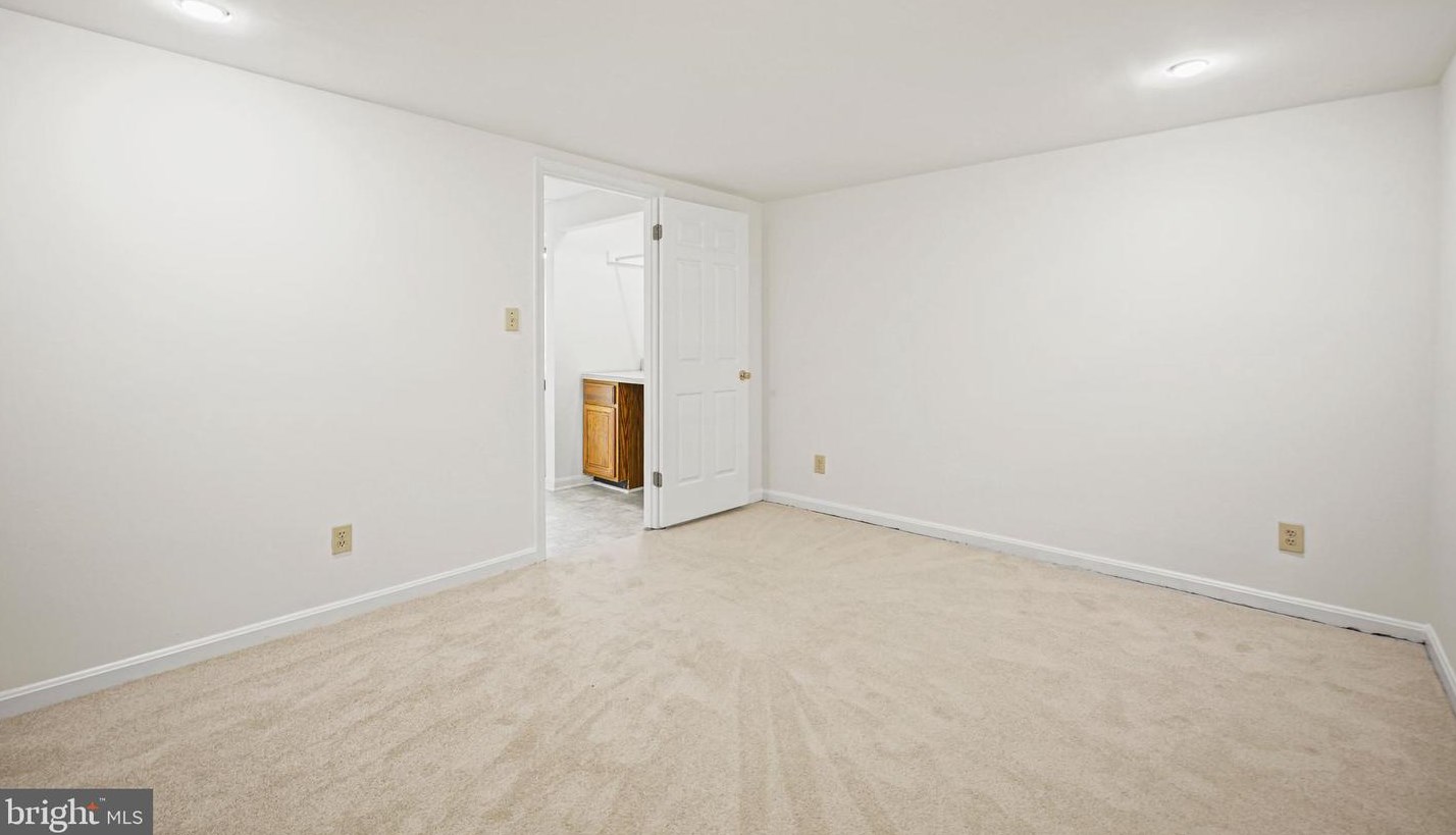 14547 Jaystone Dr, Silver Spring MD 20905-7410 exterior