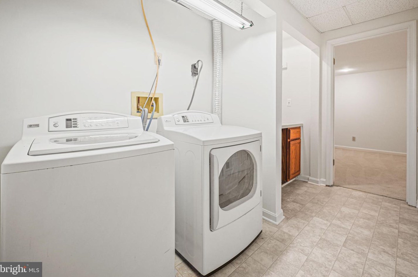 14547 Jaystone Dr, Silver Spring MD 20905-7410 exterior