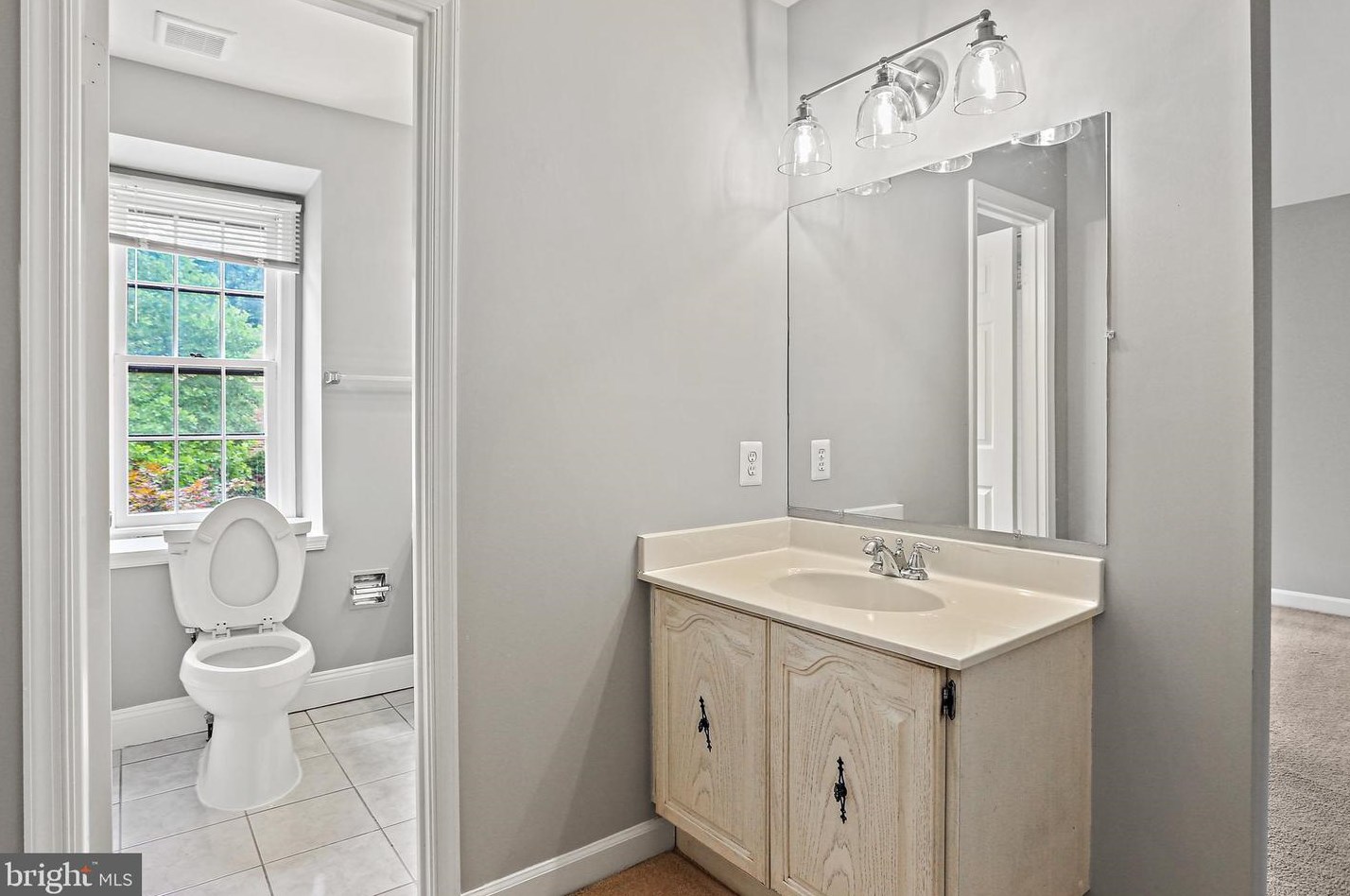 11360 Empire Ln, Rockville MD 20852-2869 exterior