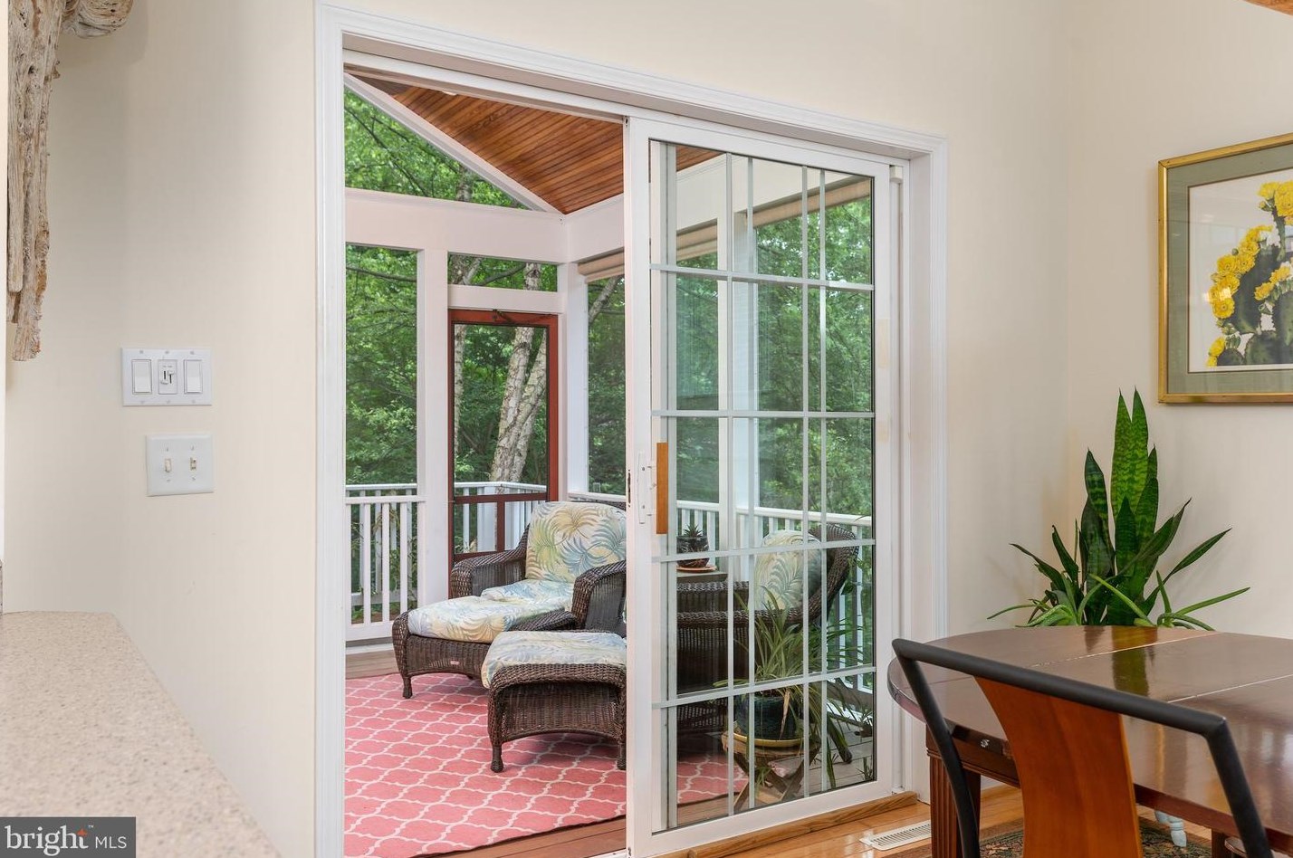 10009 Menlo Ave, Silver Spring MD 20910-1056 exterior