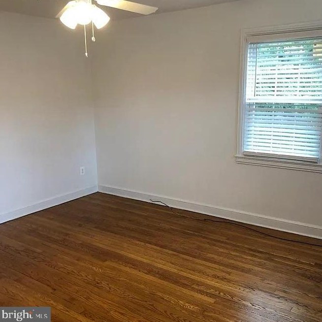 8215 Schrider St, Silver Spring MD 20910-4642 exterior