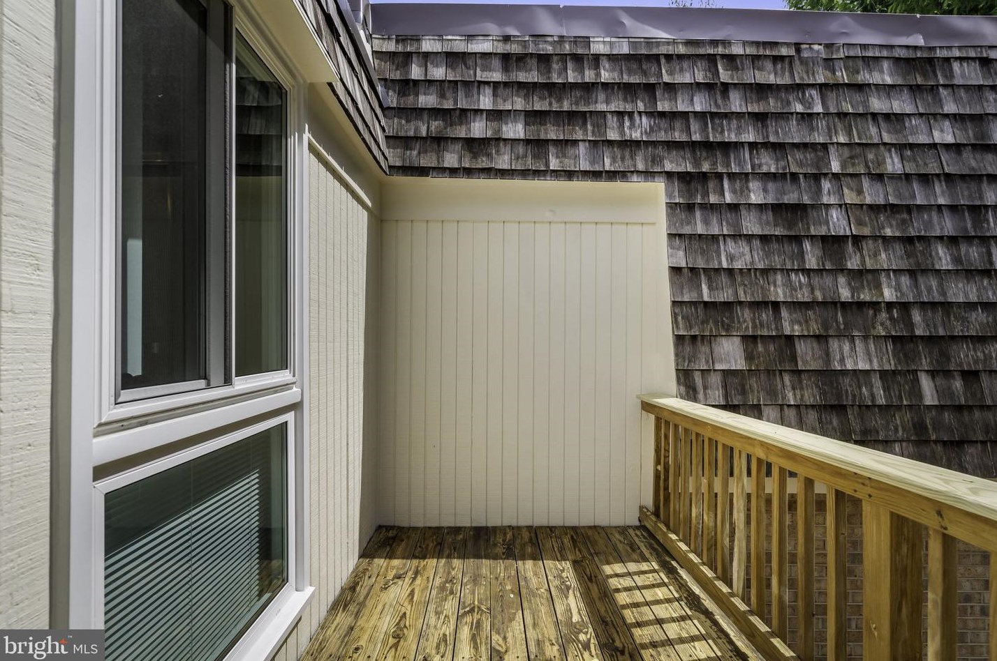 19007 Coltfield Ct, Gaithersburg MD 20886-3952 exterior