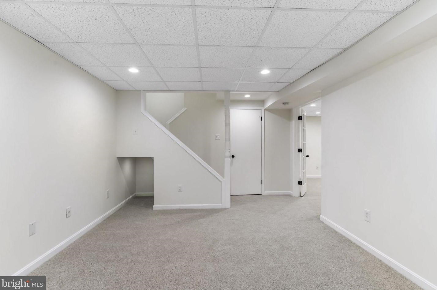 19007 Coltfield Ct, Gaithersburg MD 20886-3952 exterior