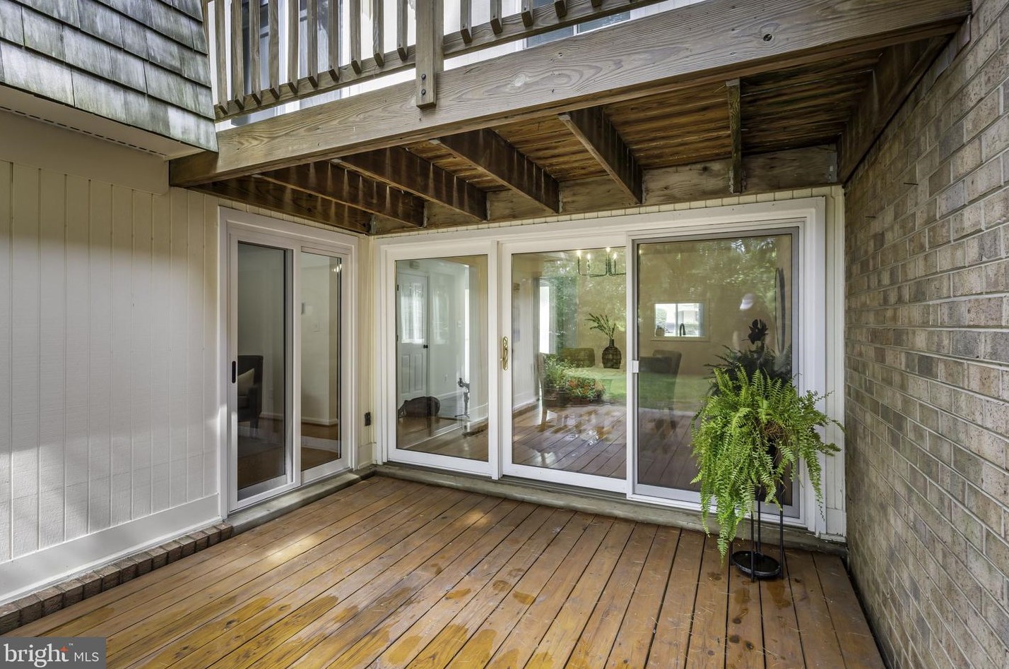 19007 Coltfield Ct, Gaithersburg MD 20886-3952 exterior