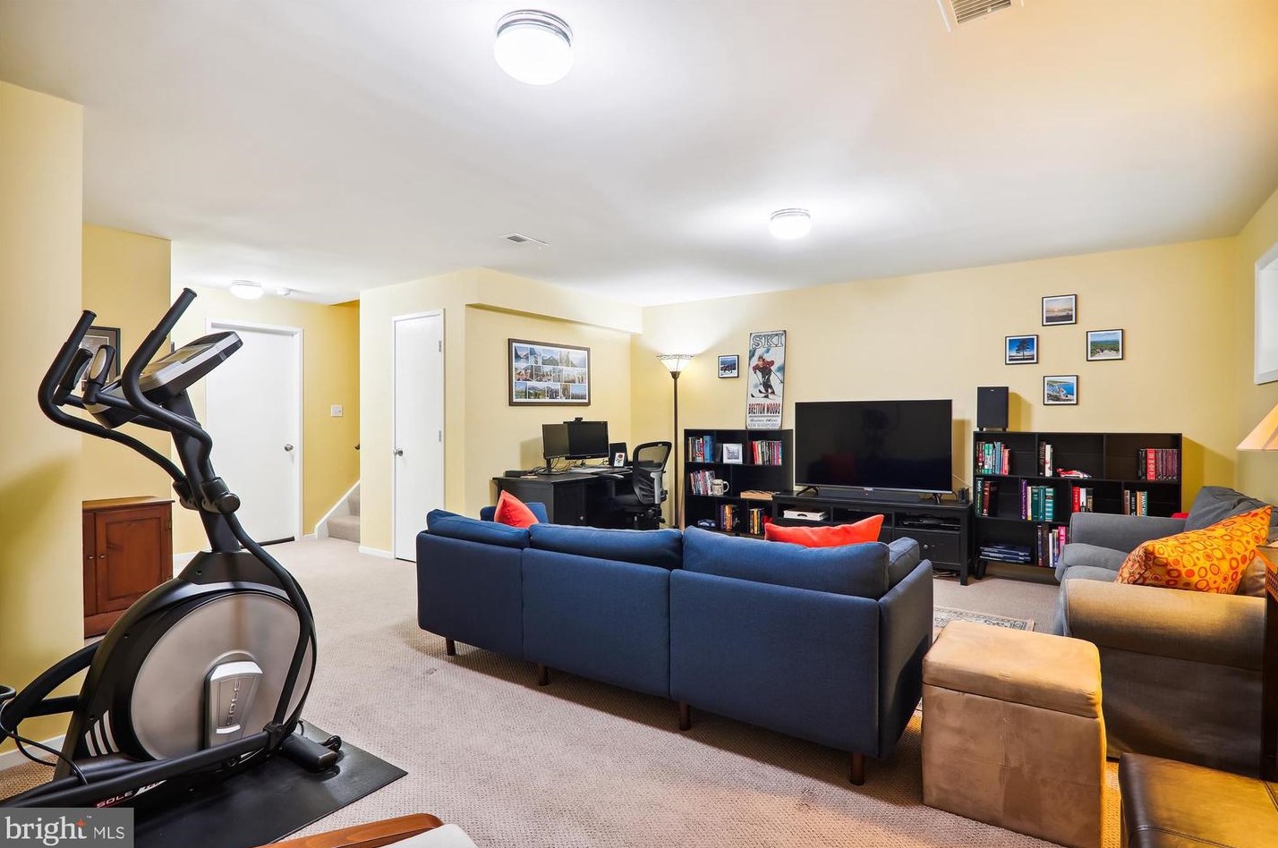 8134 Hartford Ave, Silver Spring MD 20910-5311 exterior