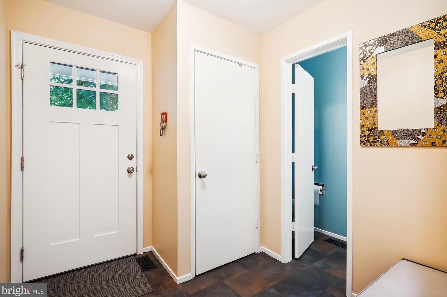 8134 Hartford Ave, Silver Spring MD 20910-5311 exterior