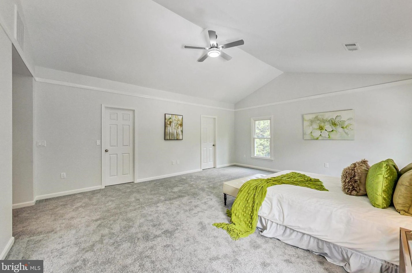 9300 Huntmaster Rd, Gaithersburg MD 20882-1332 exterior