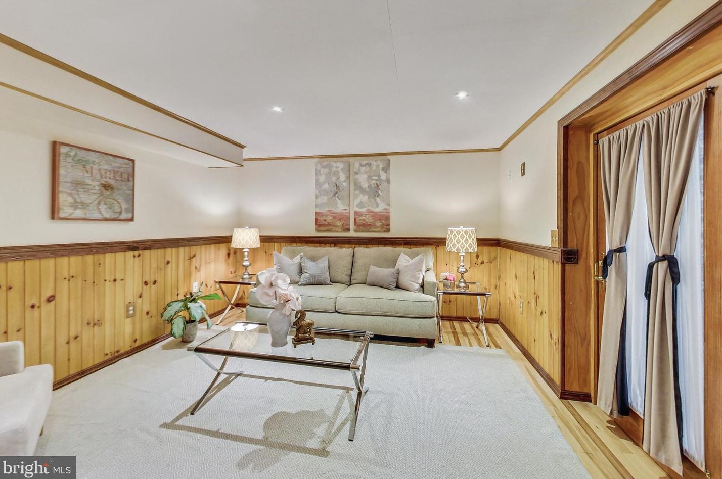 9300 Huntmaster Rd, Gaithersburg MD 20882-1332 exterior