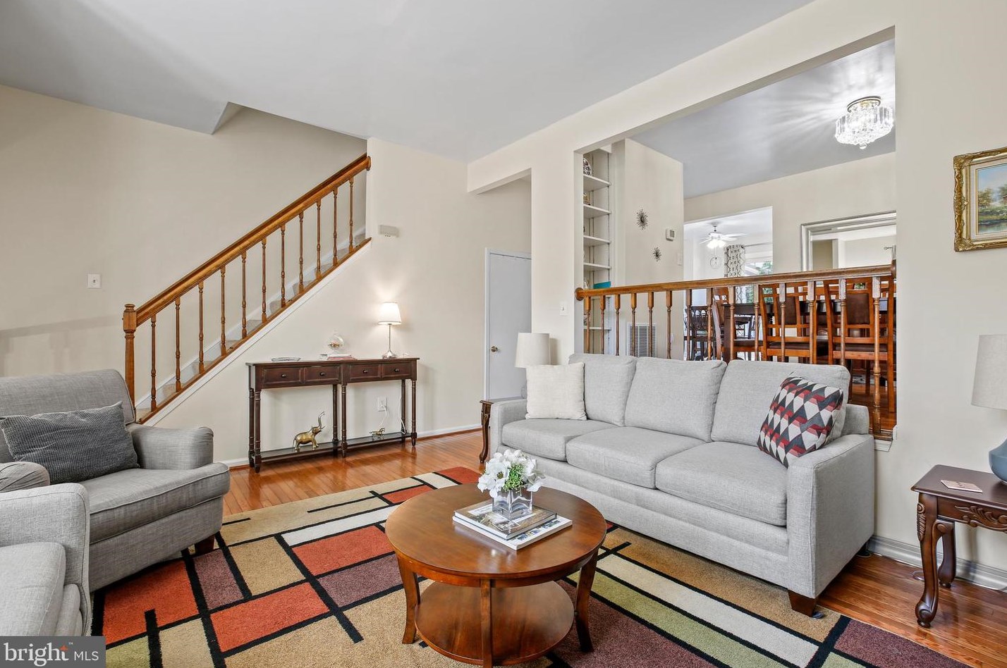 15 Forest Landing Ct, Rockville MD 20850-3925 exterior