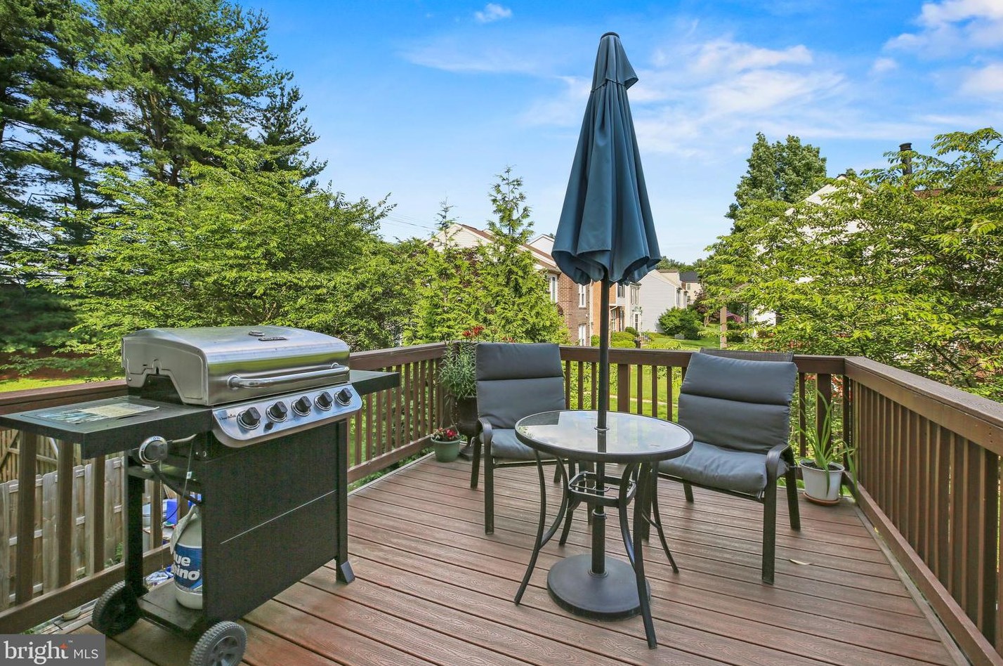 15 Forest Landing Ct, Rockville MD 20850-3925 exterior