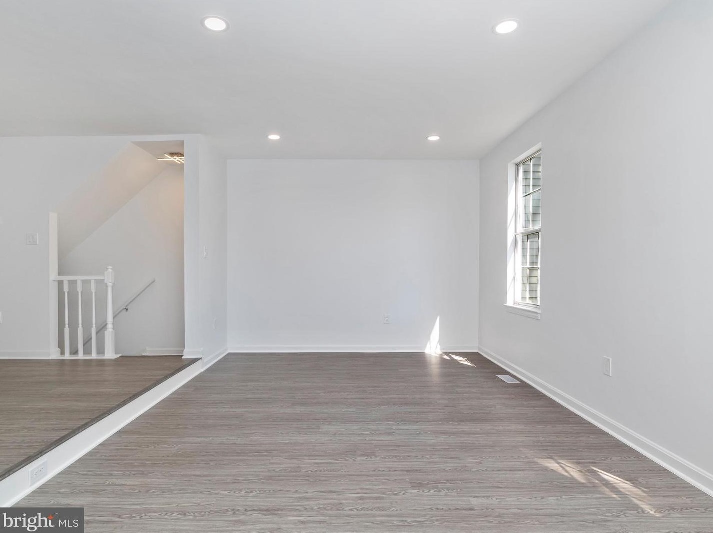 3930 Ferrara Dr, Silver Spring MD 20906-4763 exterior