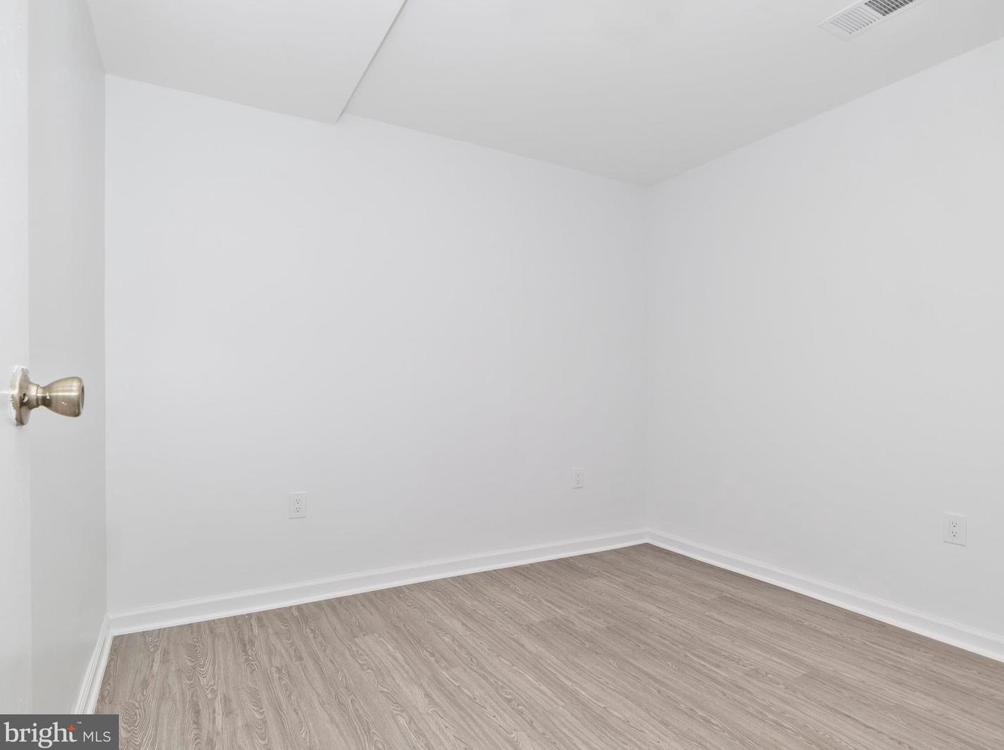 3930 Ferrara Dr, Silver Spring MD 20906-4763 exterior