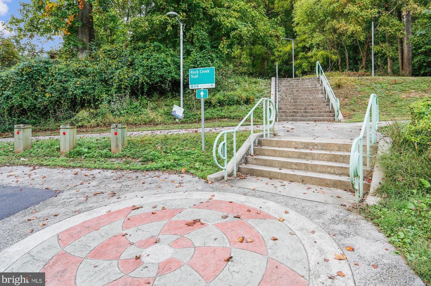 14312 Blackmon Dr, Rockville MD 20853-2144 exterior