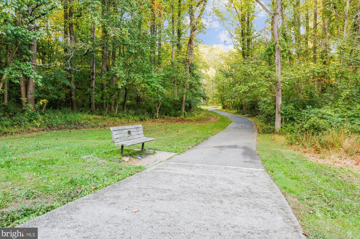 14312 Blackmon Dr, Rockville MD 20853-2144 exterior