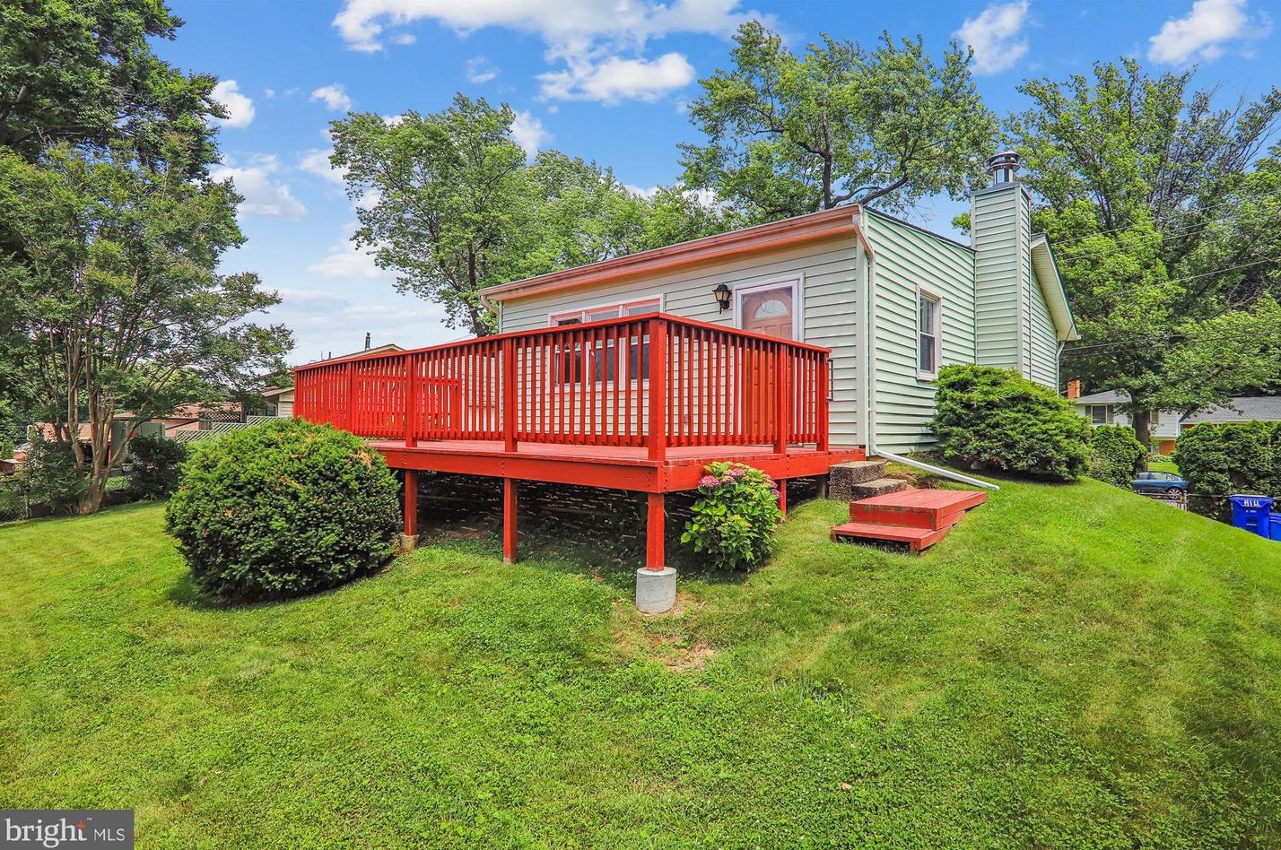 14312 Blackmon Dr, Rockville MD 20853-2144 exterior