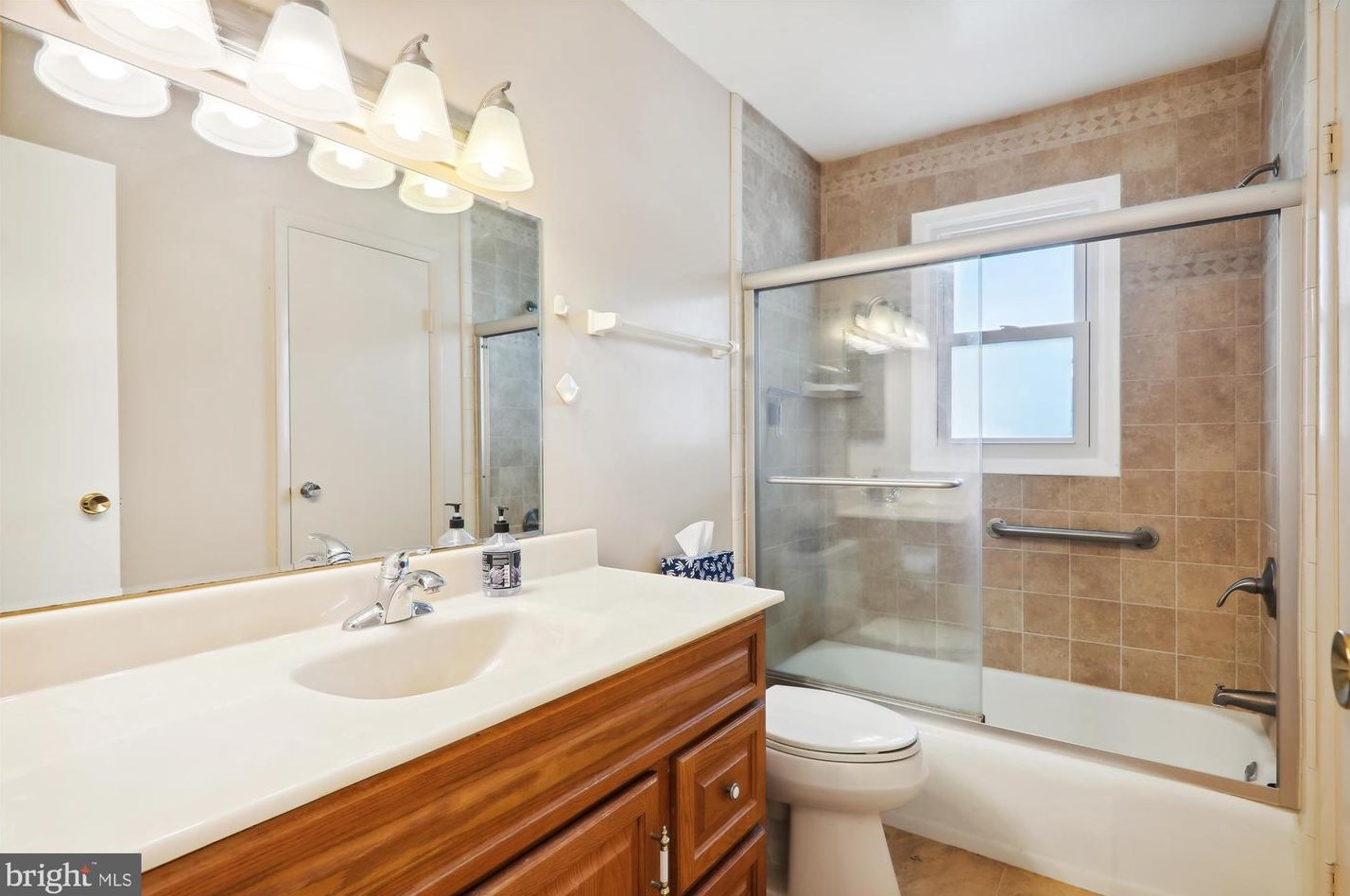 14312 Blackmon Dr, Rockville MD 20853-2144 exterior