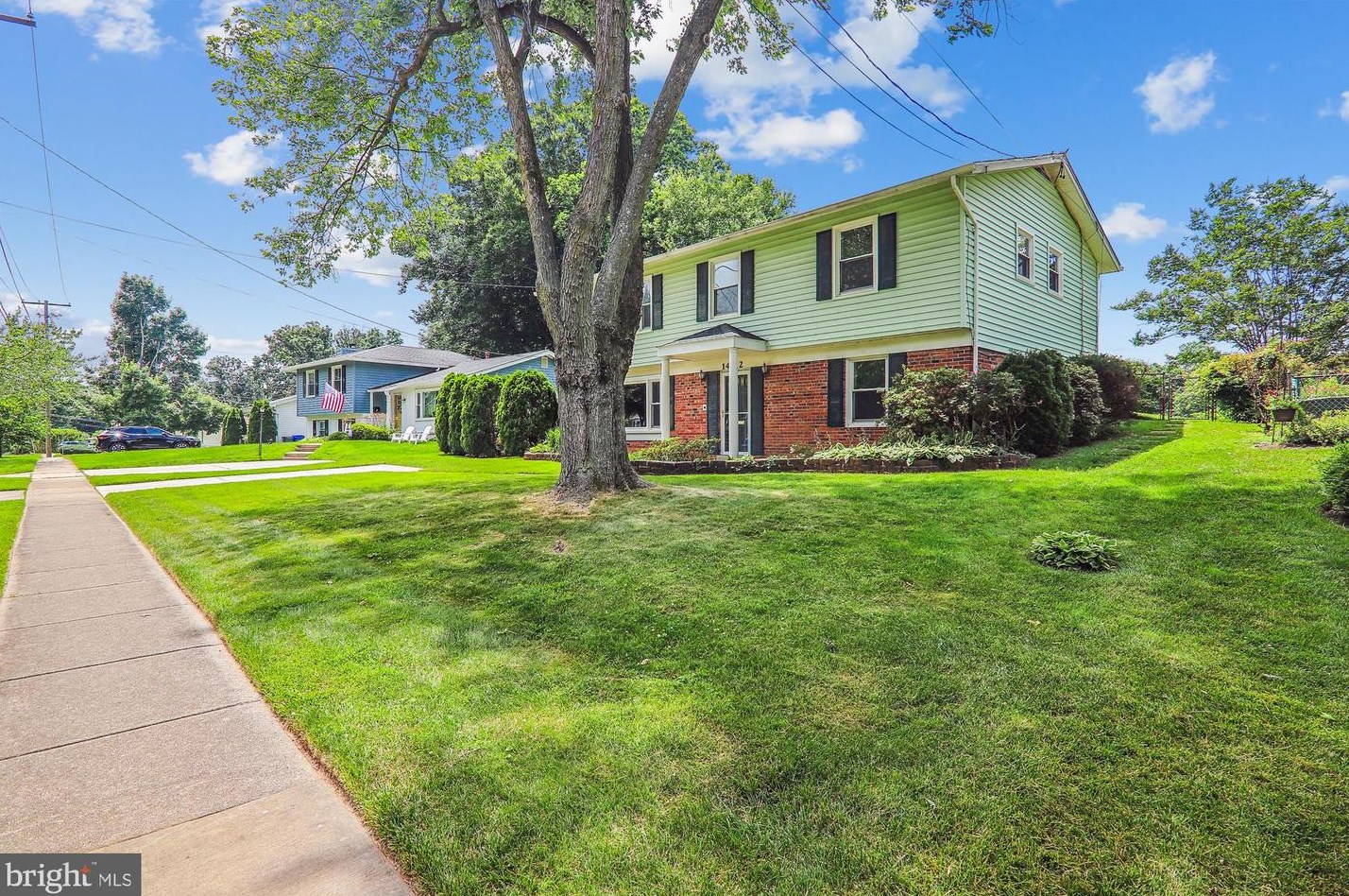 14312 Blackmon Dr, Rockville MD 20853-2144 exterior