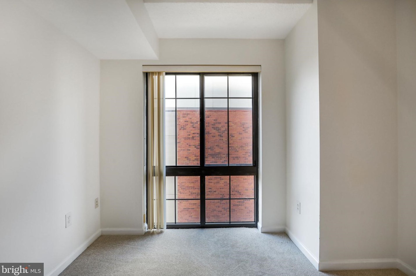 7923 Eastern Ave, Silver Spring MD  20910-4830 exterior