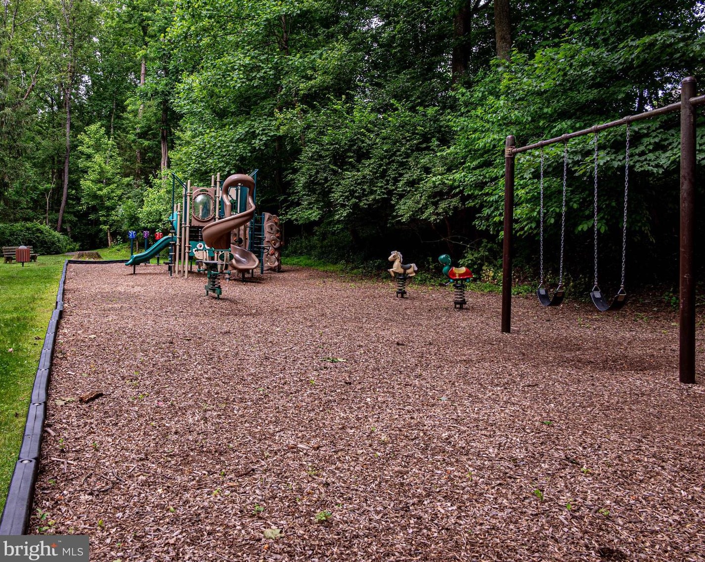 1216 Fallsmead Way, Rockville MD 20854-5549 exterior