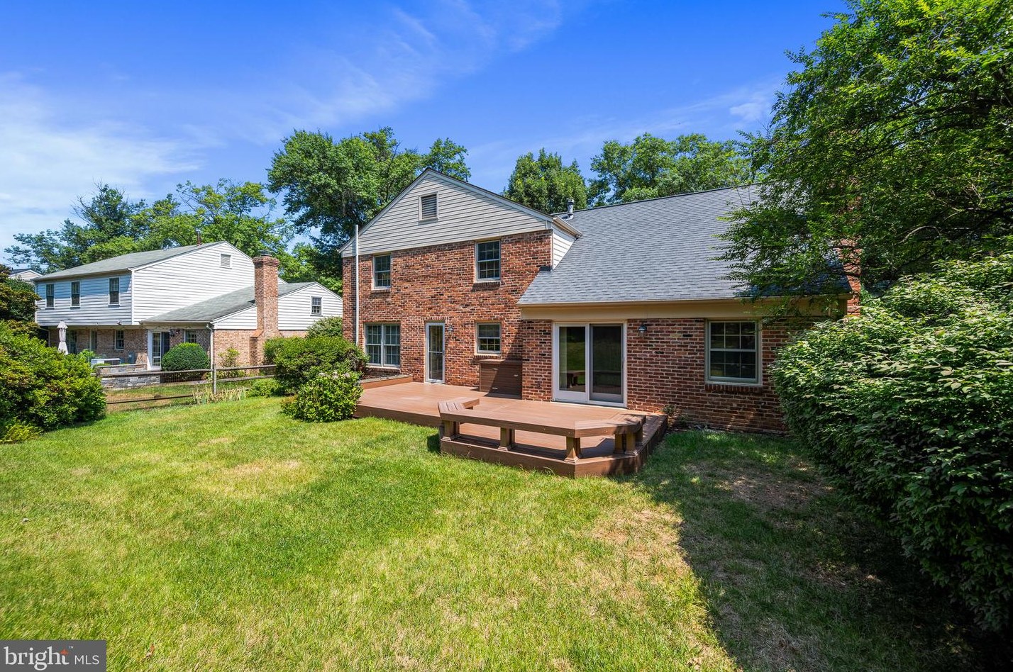 1216 Fallsmead Way, Rockville MD 20854-5549 exterior