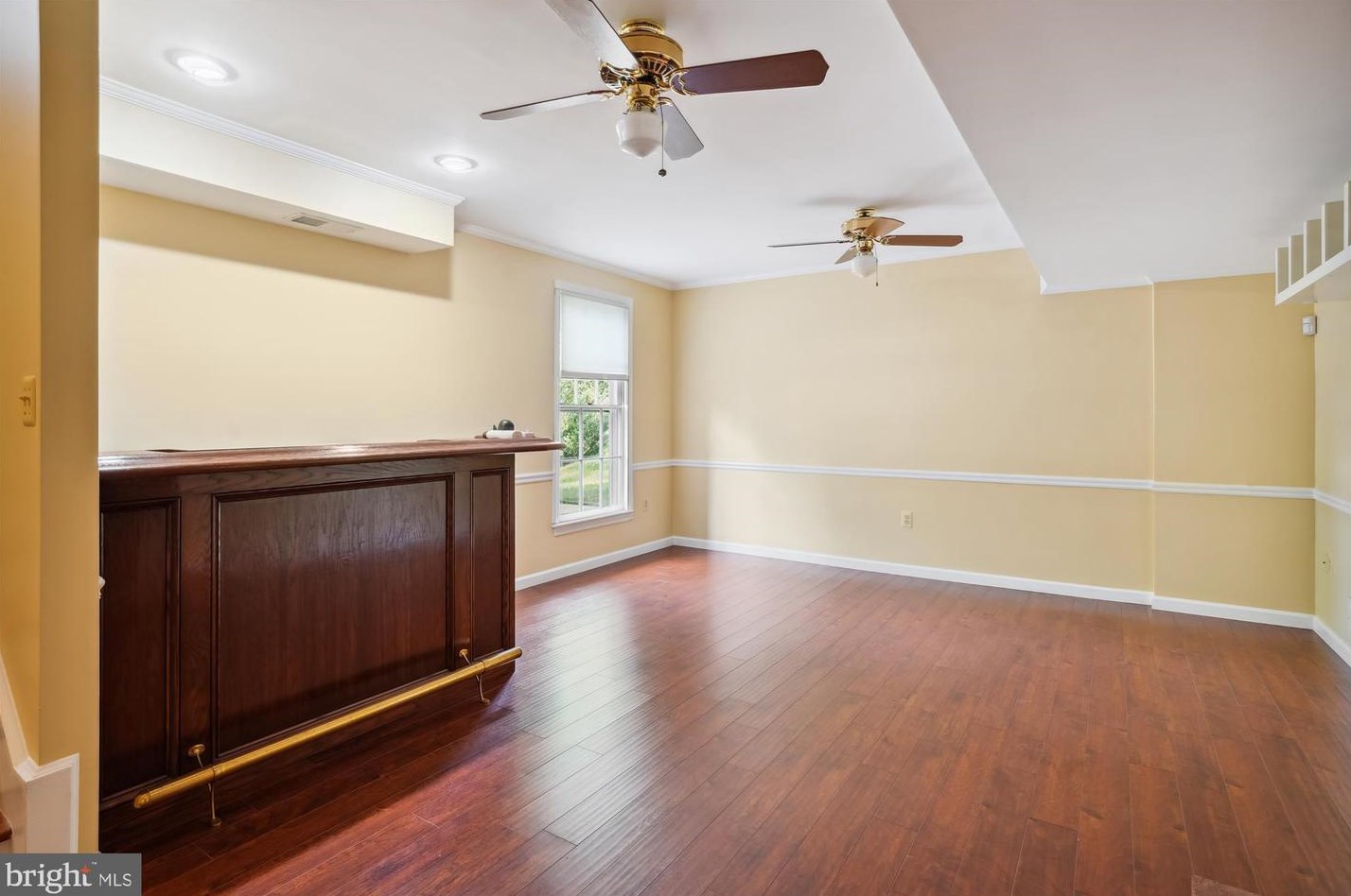 10320 Gainsborough Rd, Rockville MD  20854-4040 exterior