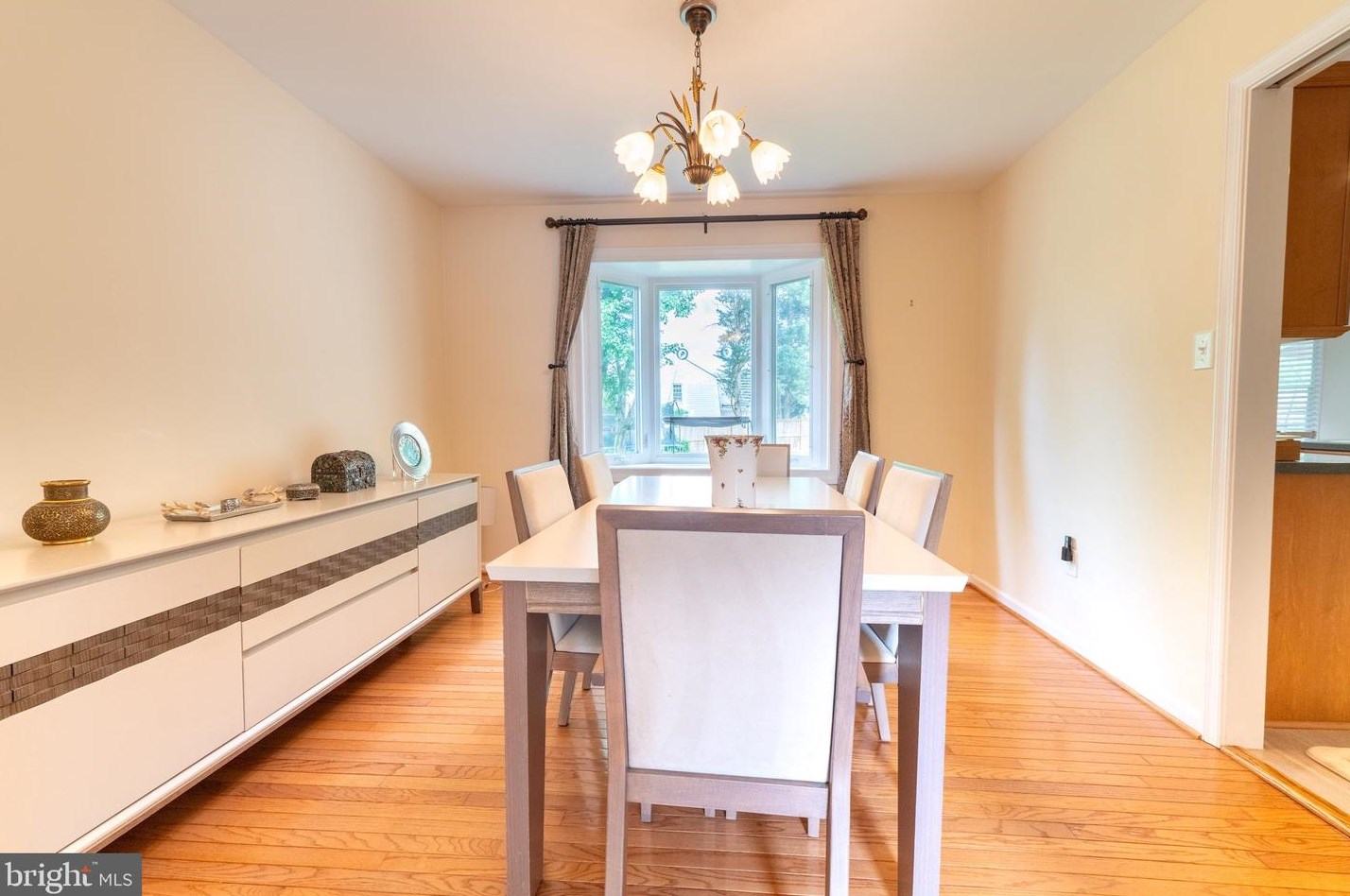 14813 Dufief Dr, Gaithersburg MD  20878-2524 exterior