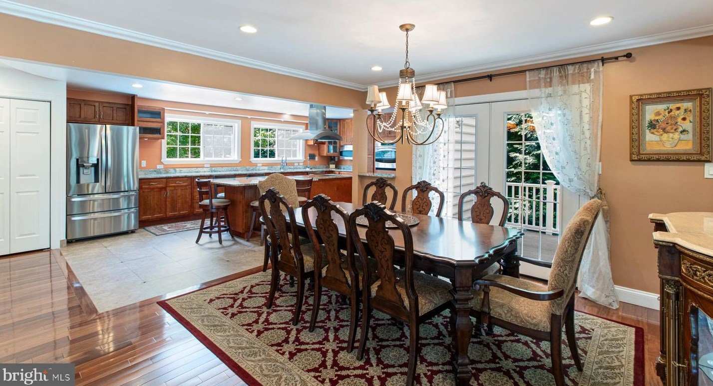 1919 Dundee Rd, Rockville MD exterior