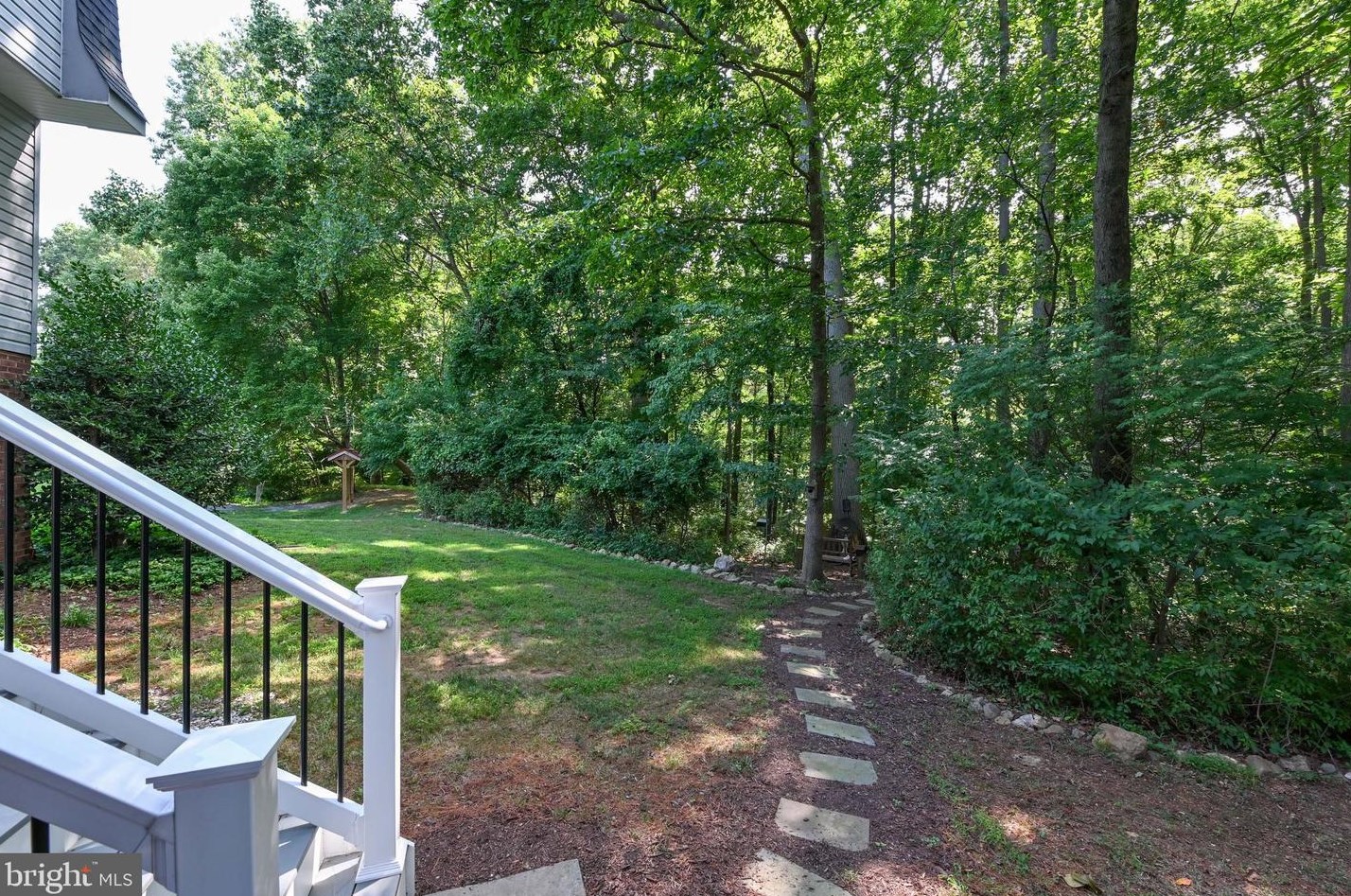 14637 Locustwood Ln, Silver Spring MD 20905-6425 exterior