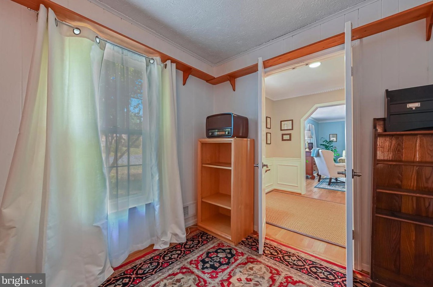 14637 Locustwood Ln, Silver Spring MD 20905-6425 exterior