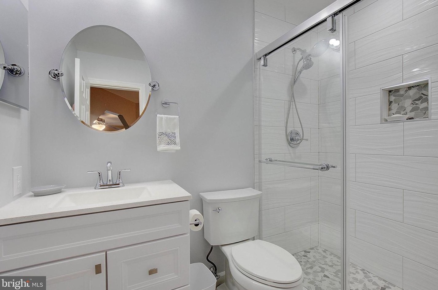 1551 Ivystone Ct, Silver Spring MD  20904-5475 exterior