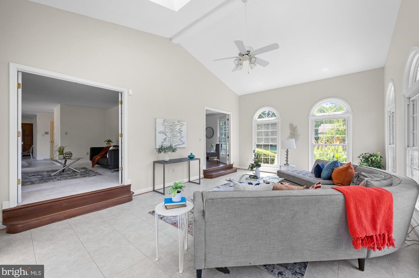 14716 Carona Dr, Silver Spring MD exterior