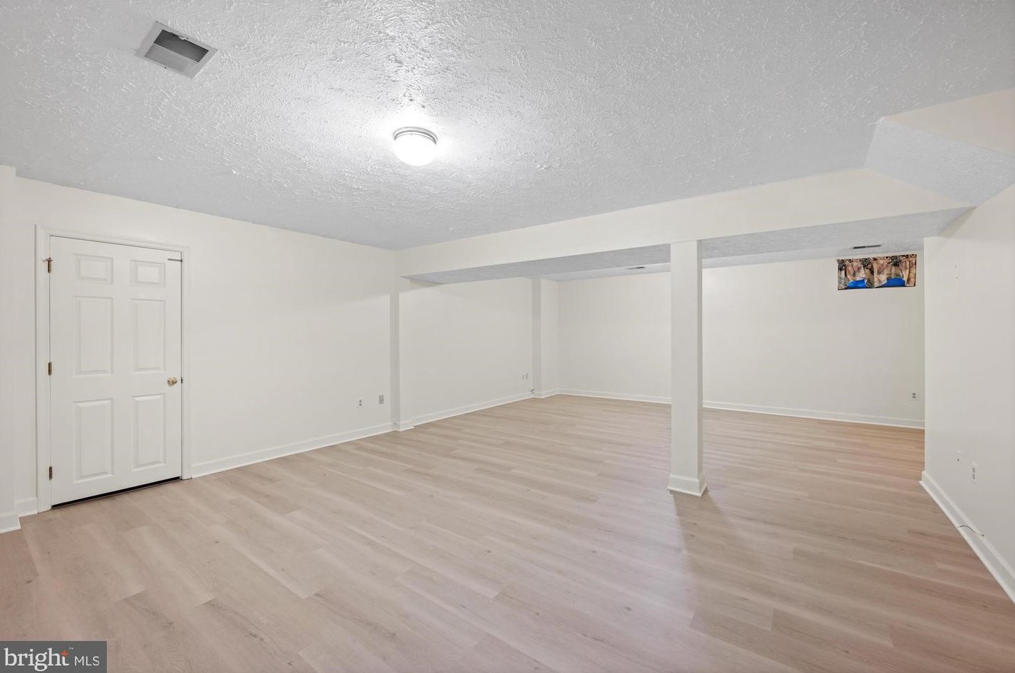 14716 Carona Dr, Silver Spring MD exterior