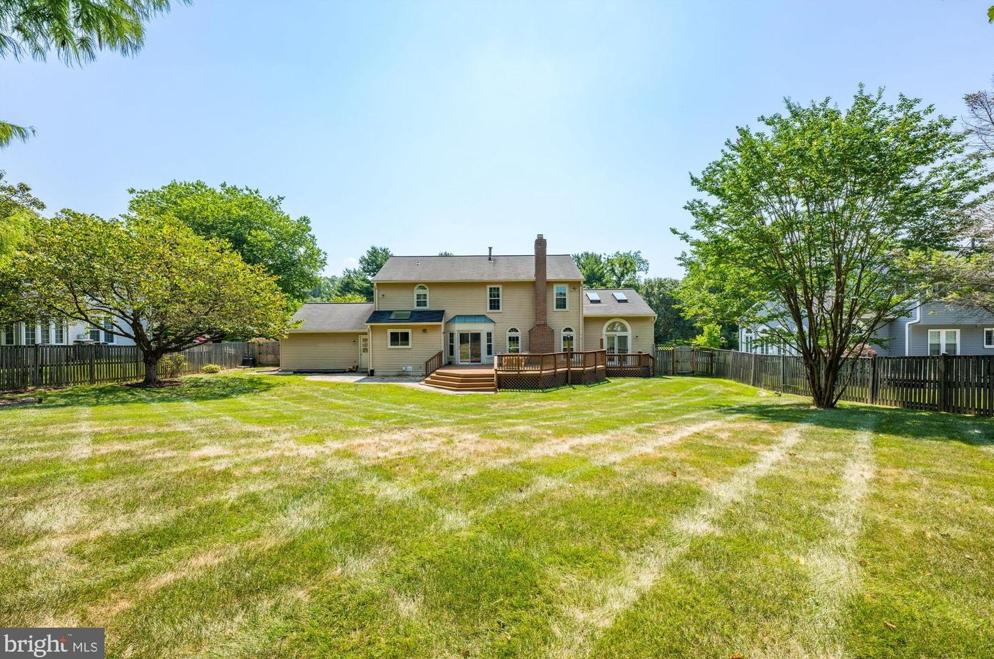 14716 Carona Dr, Silver Spring MD exterior