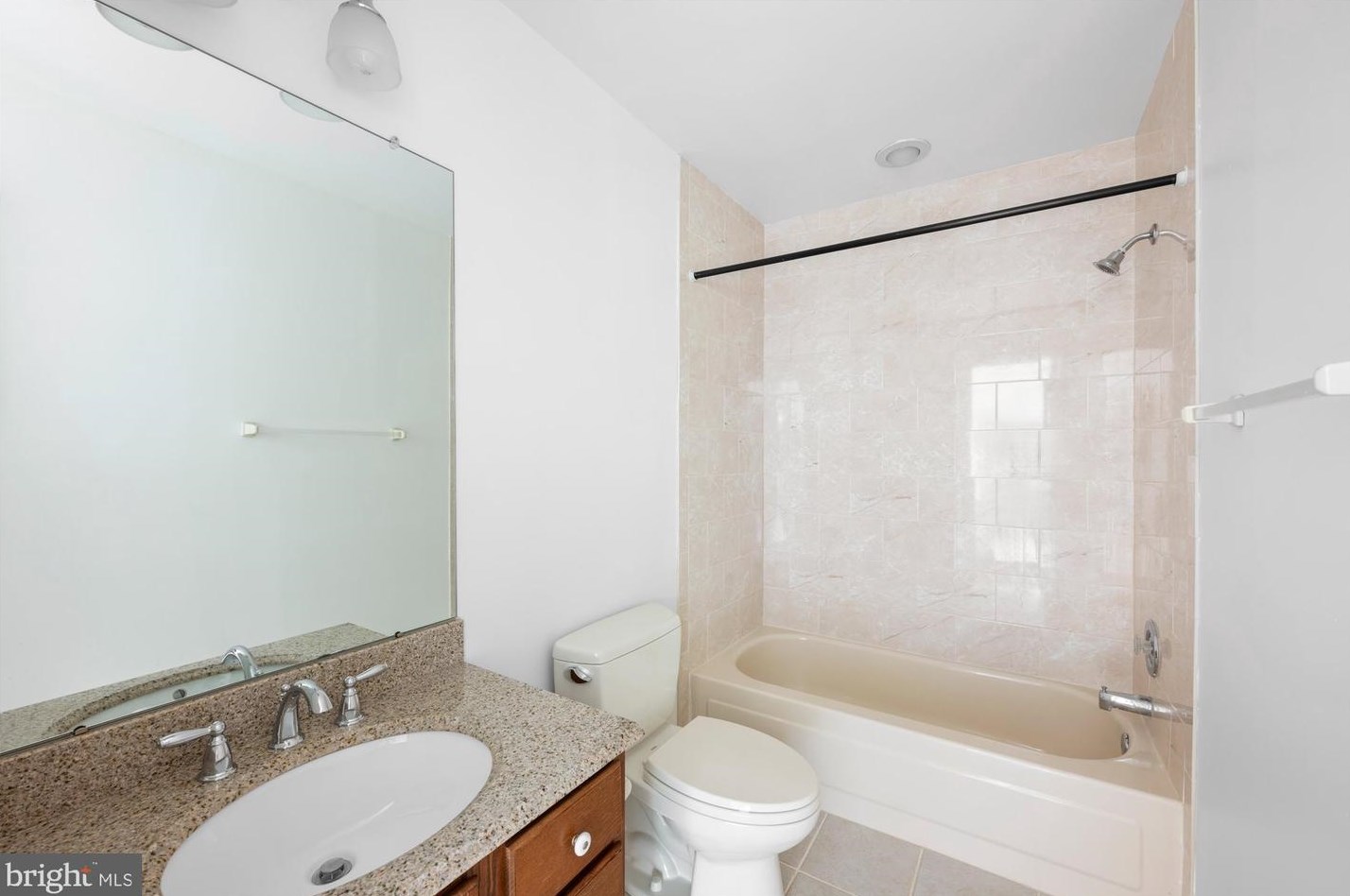 14716 Carona Dr, Silver Spring MD exterior