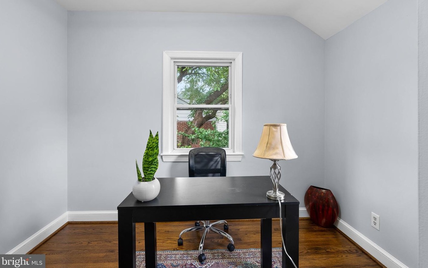 208 Granville Dr, Silver Spring MD 20901-3237 exterior