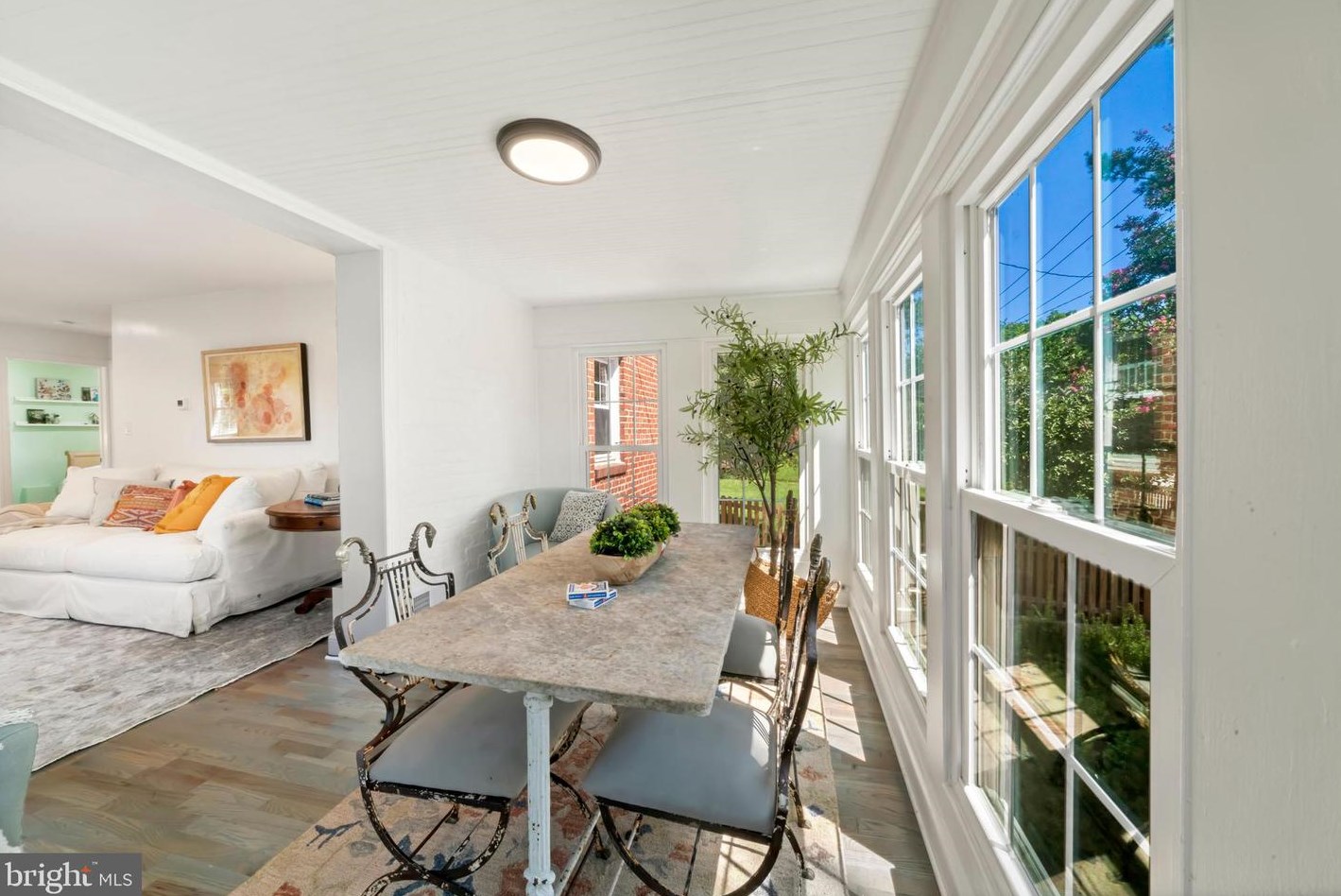 201 University Blvd, Silver Spring MD  20901-1945 exterior