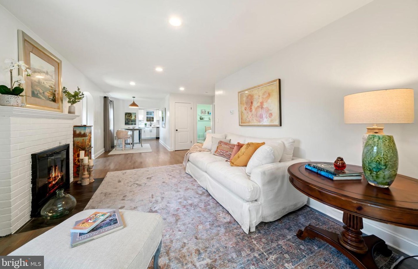 201 University Blvd, Silver Spring MD  20901-1945 exterior