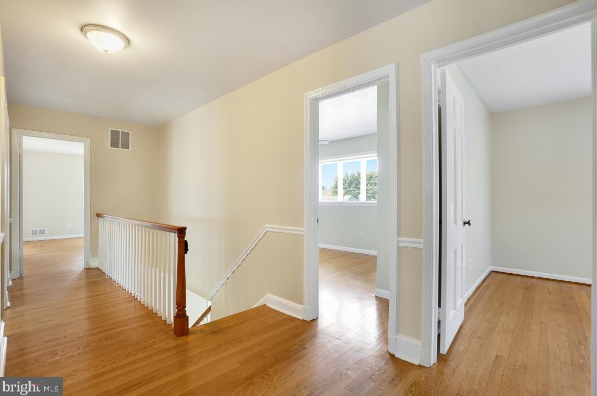 2420 Gate Dr, Silver Spring MD 20906-2208 exterior