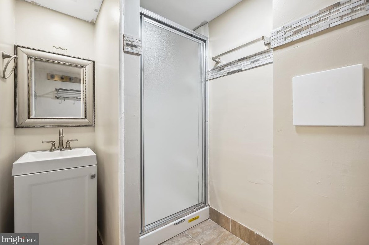 2420 Gate Dr, Silver Spring MD 20906-2208 exterior