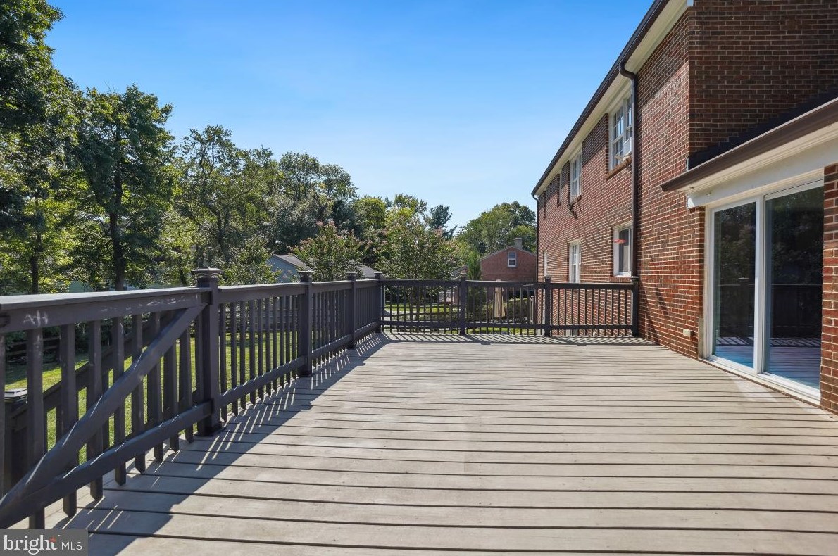 2420 Gate Dr, Silver Spring MD 20906-2208 exterior