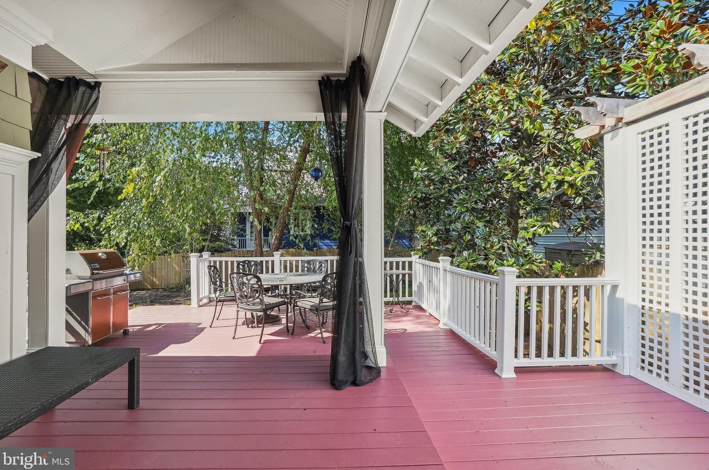 7400 Flower Ave, Silver Spring MD 20912-7733 exterior