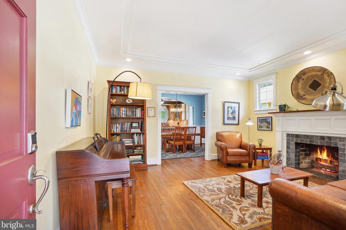 7400 Flower Ave, Silver Spring MD 20912-7733 exterior