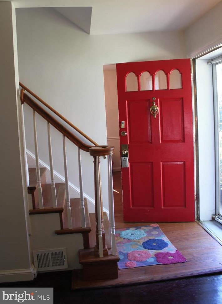 10109 Tenbrook Dr, Silver Spring MD 20901-1882 exterior