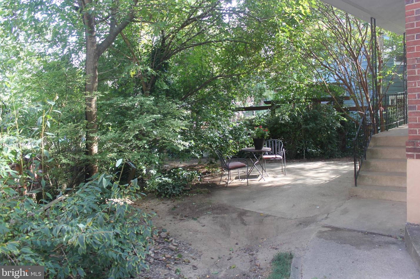 10109 Tenbrook Dr, Silver Spring MD 20901-1882 exterior